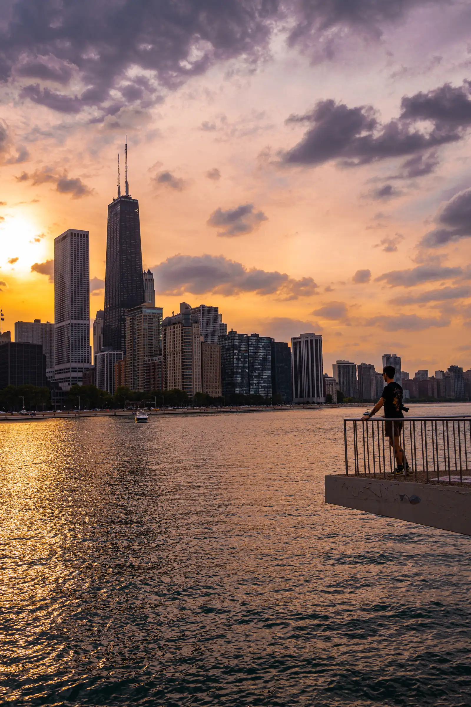 A maritime view of Chicago. artistique