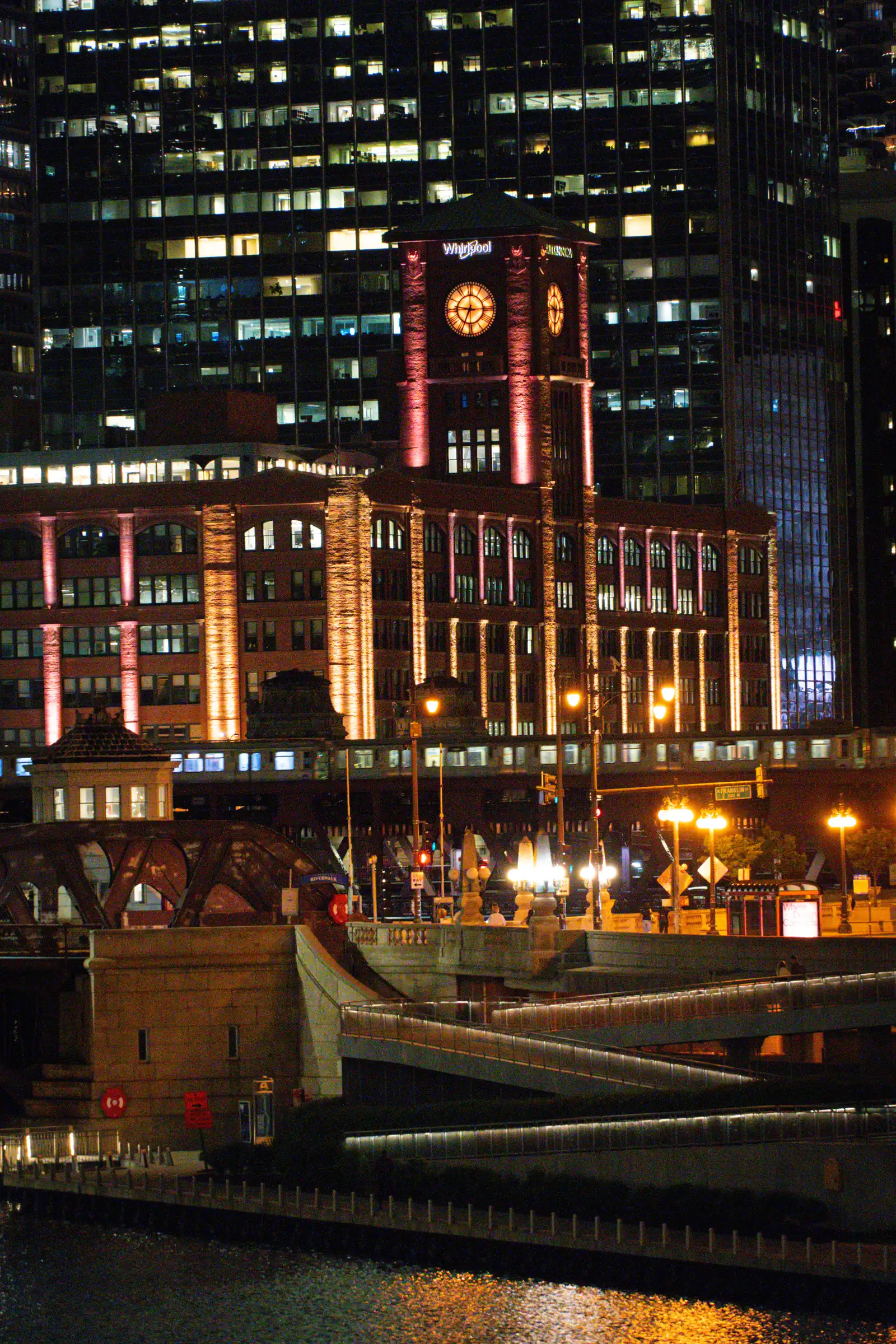 A maritime view of Chicago. artistique