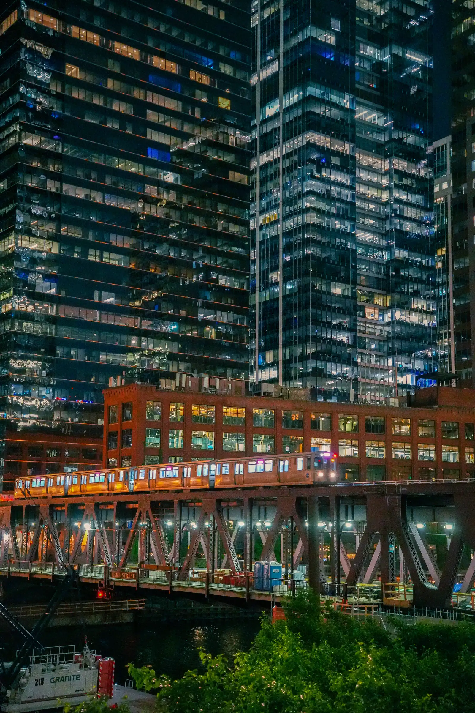 Visual exploration of Chicago, featuring a aquatic aesthetic.