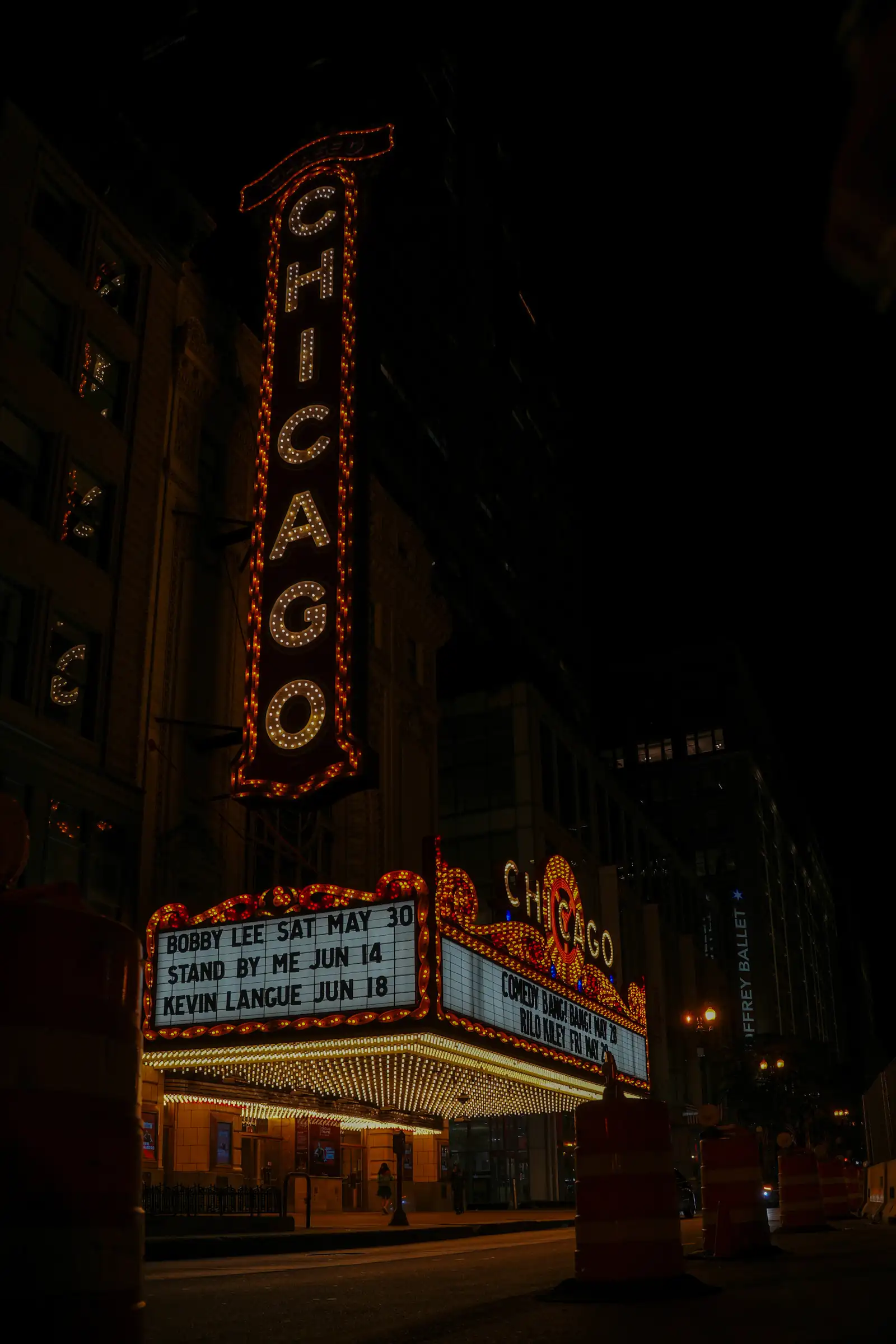 Visual exploration of Chicago, featuring a coastal aesthetic.