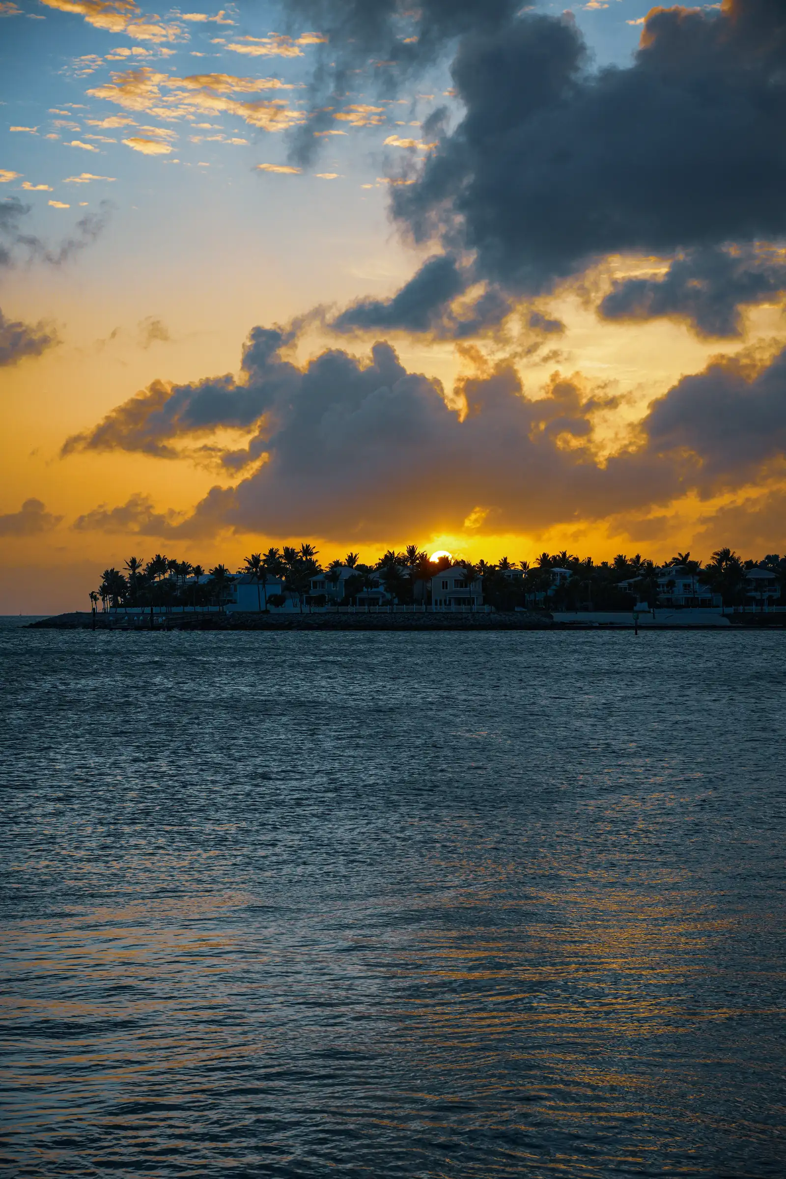 A bright and clear view of Keys. bright and clear