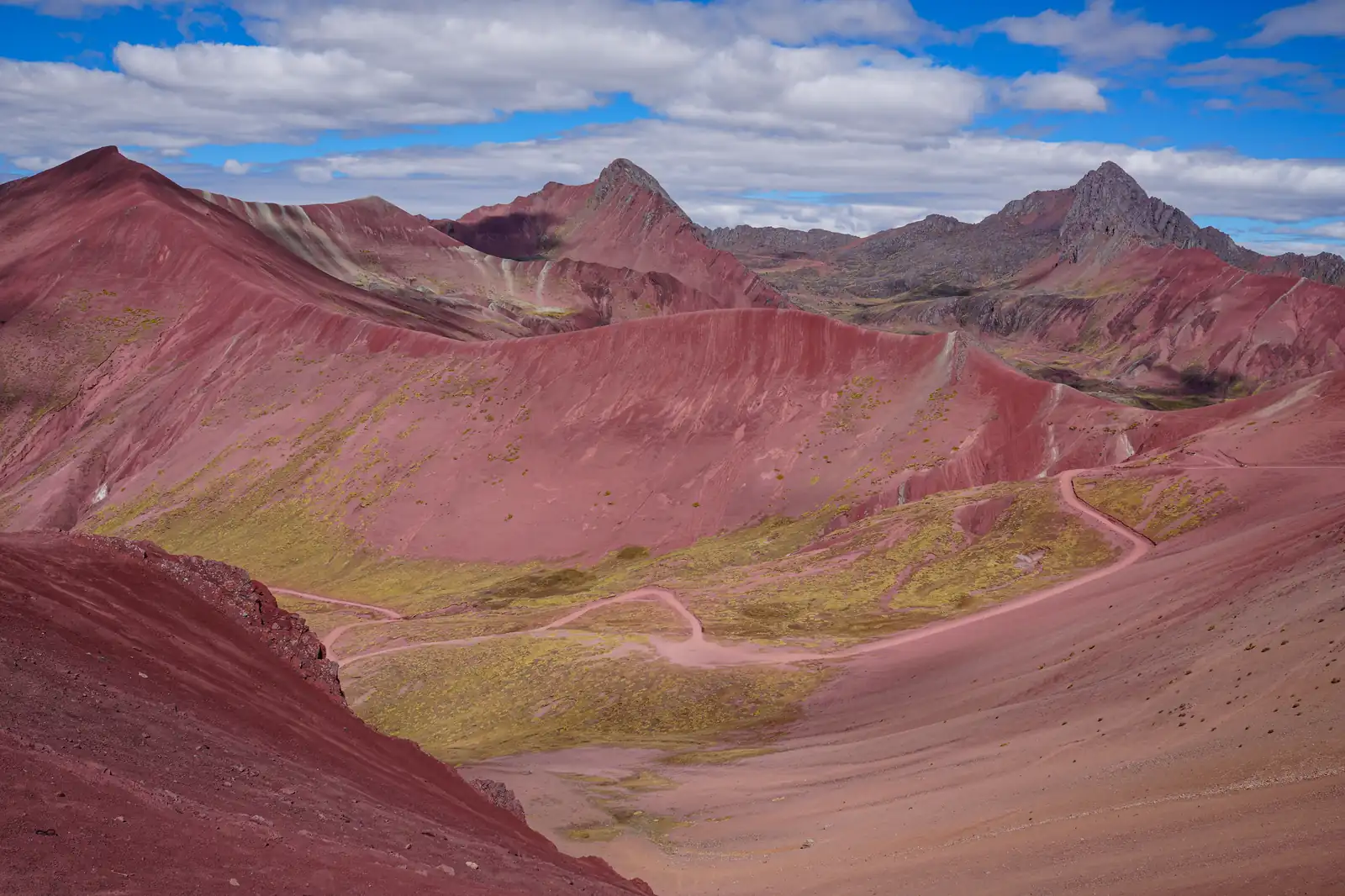 Visual exploration of Peru, featuring a unique aesthetic.