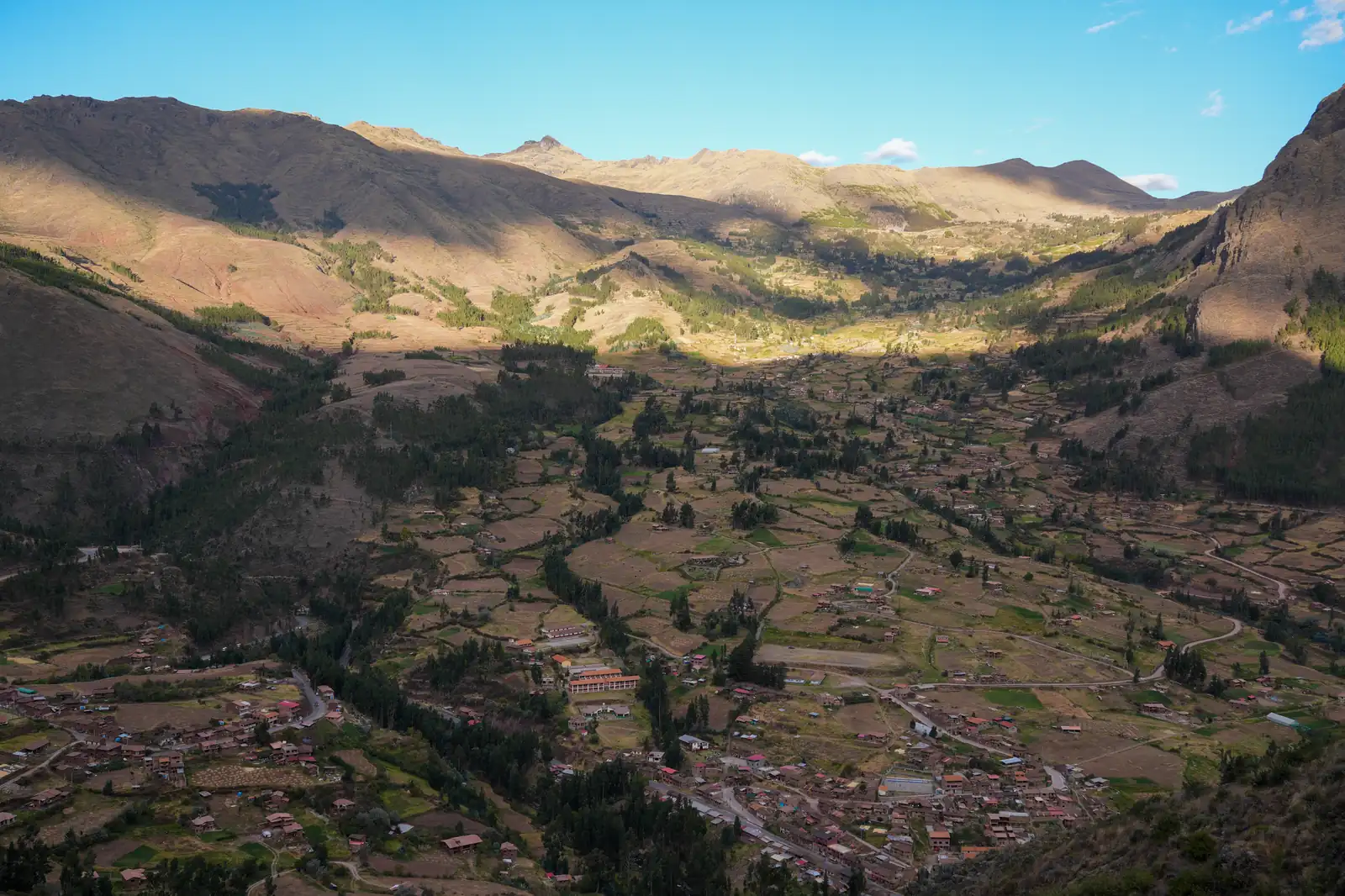 The unique atmosphere of Peru, a artistique shot.